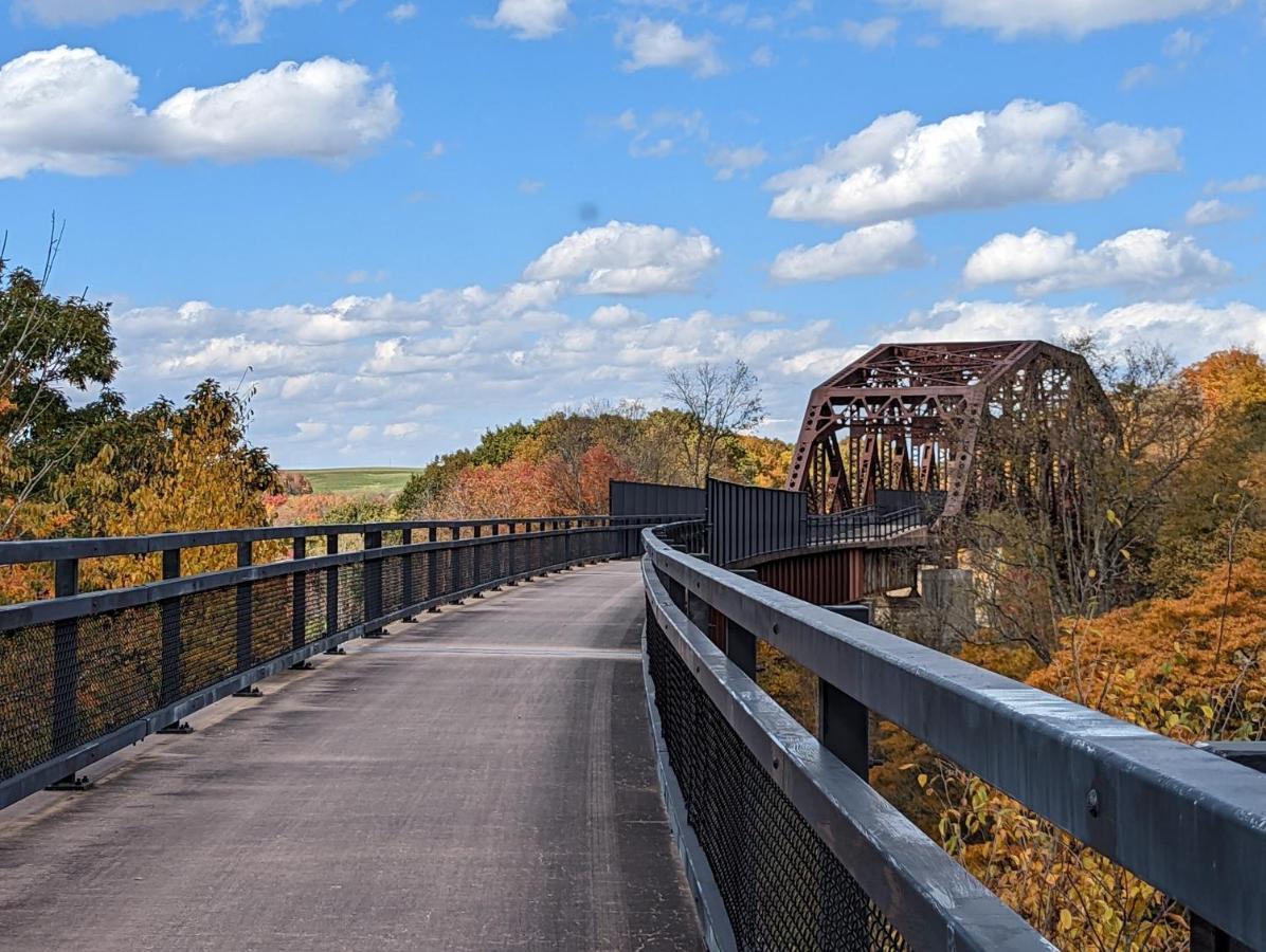 Stay In Ohiopyle In The Middle Of Town By The Gap Trail Zewnętrze zdjęcie